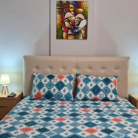 Cozy Iliria Apartman